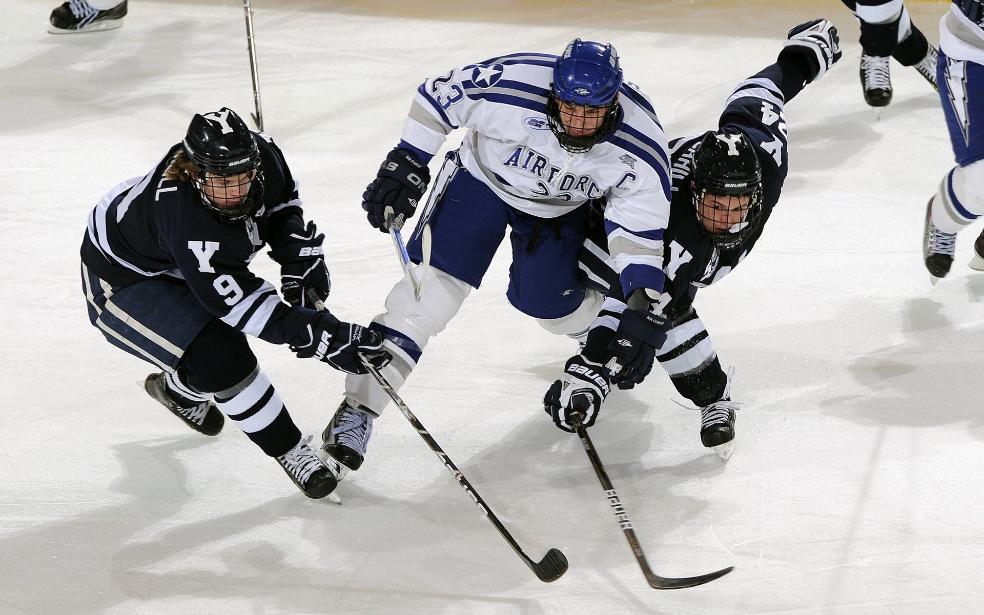 石油人季后赛席位稳固，石油人展望2021