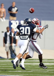 开云官网-年轻球员打破传统，成为球队新动力，年轻球员足球